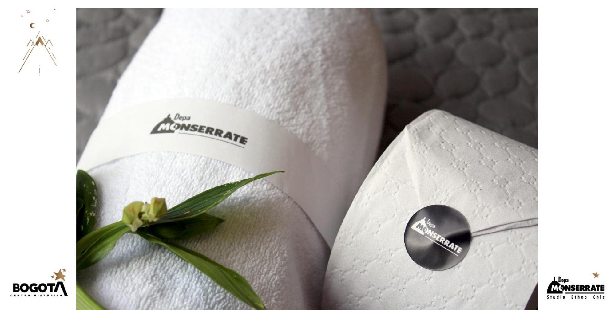 Depa Monserrate - Charming Historic Nest With Breathtaking Mountain Views - Apartaestudio Bogotá Extérieur photo
